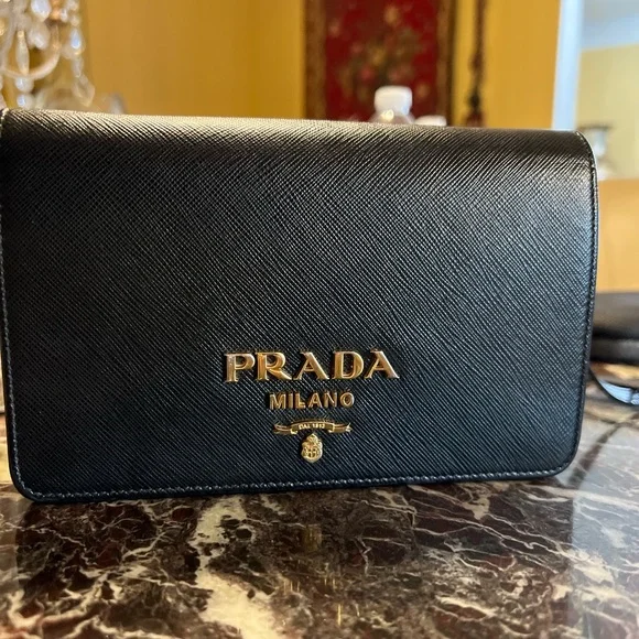 prada black cross body bag - Picture 1 of 5